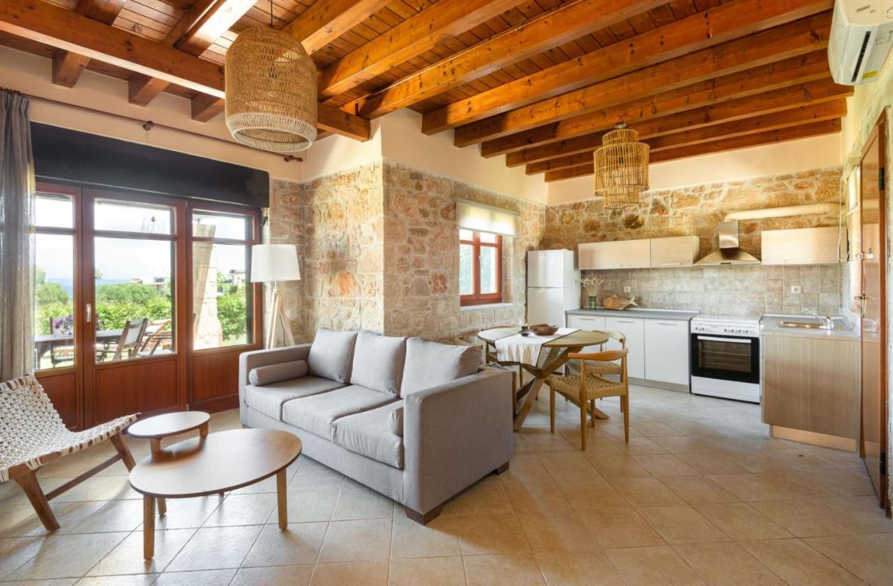 Rastoni Retreats #Feelslikehome Афитос Екстериор снимка