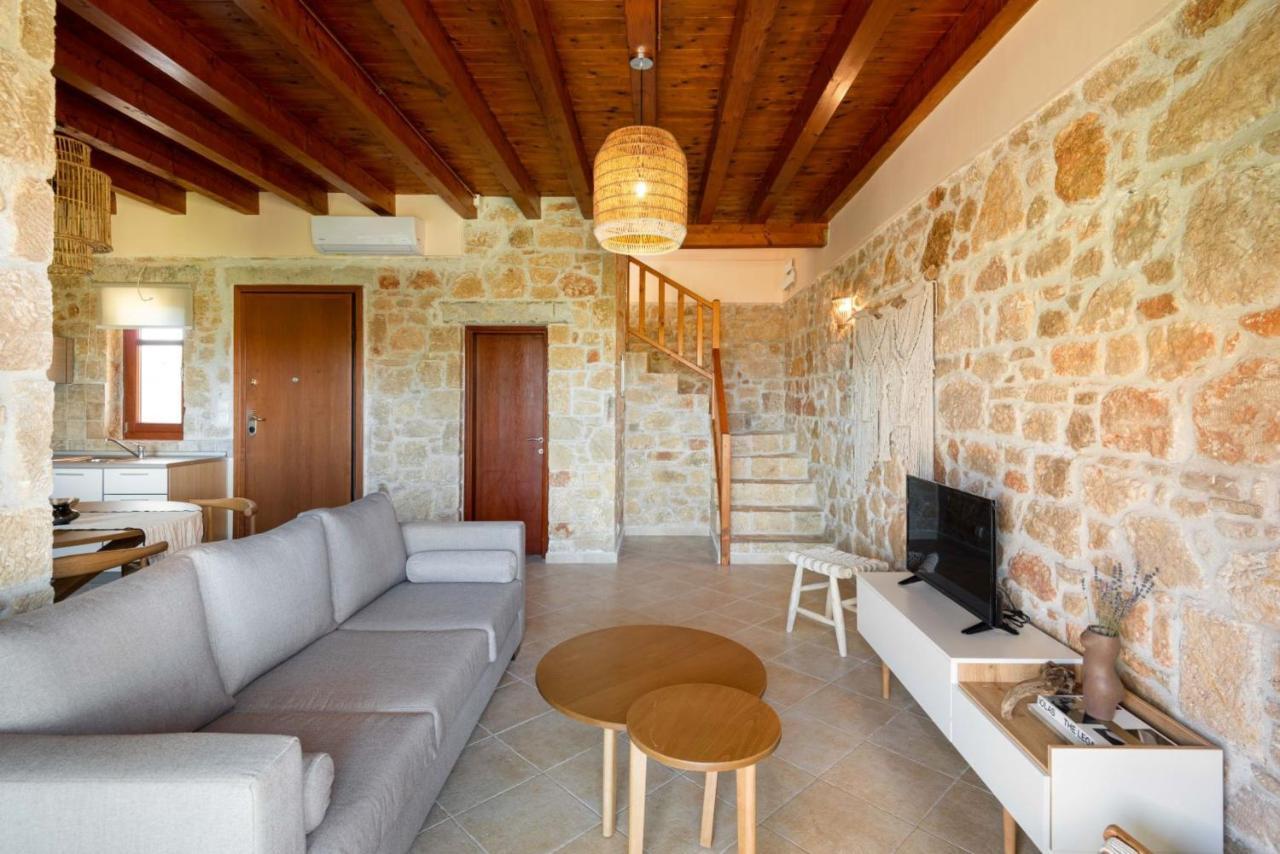 Rastoni Retreats #Feelslikehome Афитос Екстериор снимка