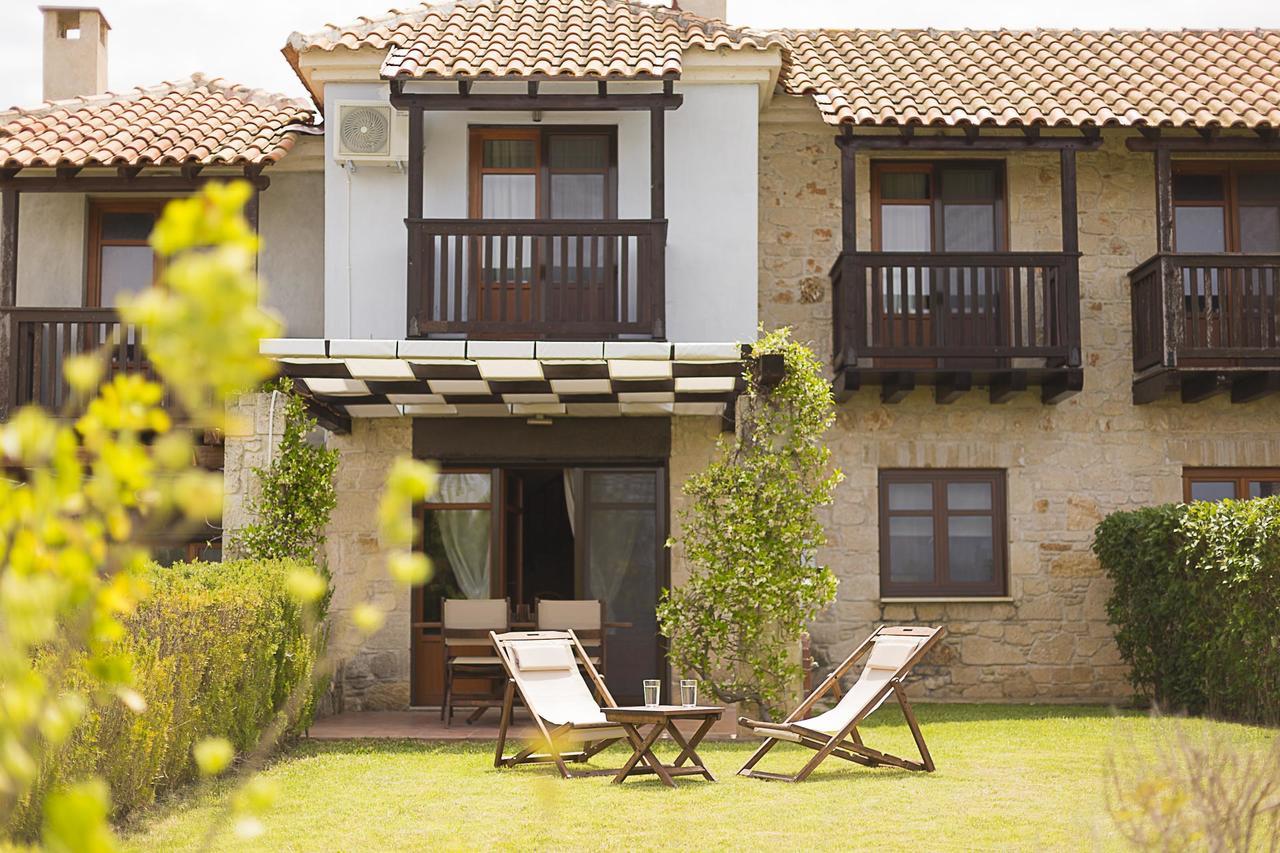 Rastoni Retreats #Feelslikehome Афитос Екстериор снимка